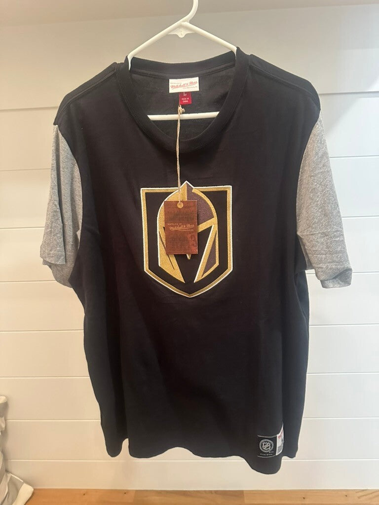 Vegas Golden Knights Mitchell & Ness NHL Logo T-Shirt Black Gray Size Large