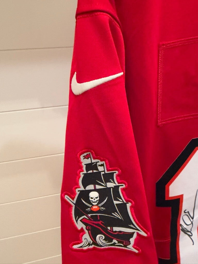 Mike Evans Signed Buccaneers Nike Vapor FUSE Limited Red Jersey XXL Fanatics