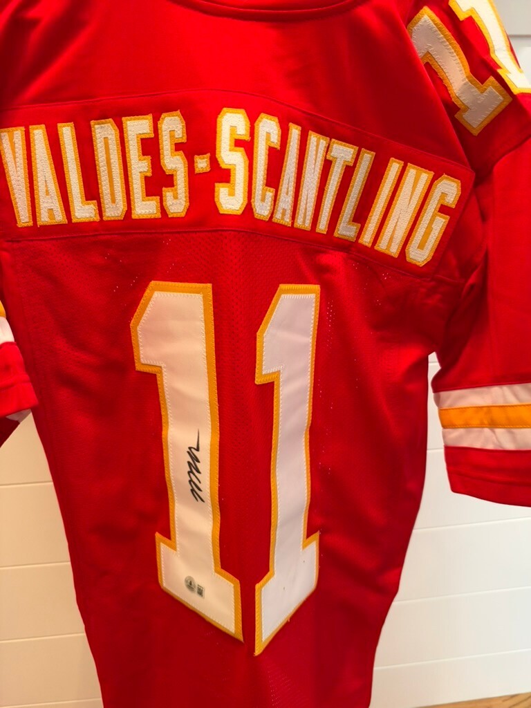 Marquez Valdes-Scantling Signed Chiefs Red #11 Custom Jersey Beckett BAS