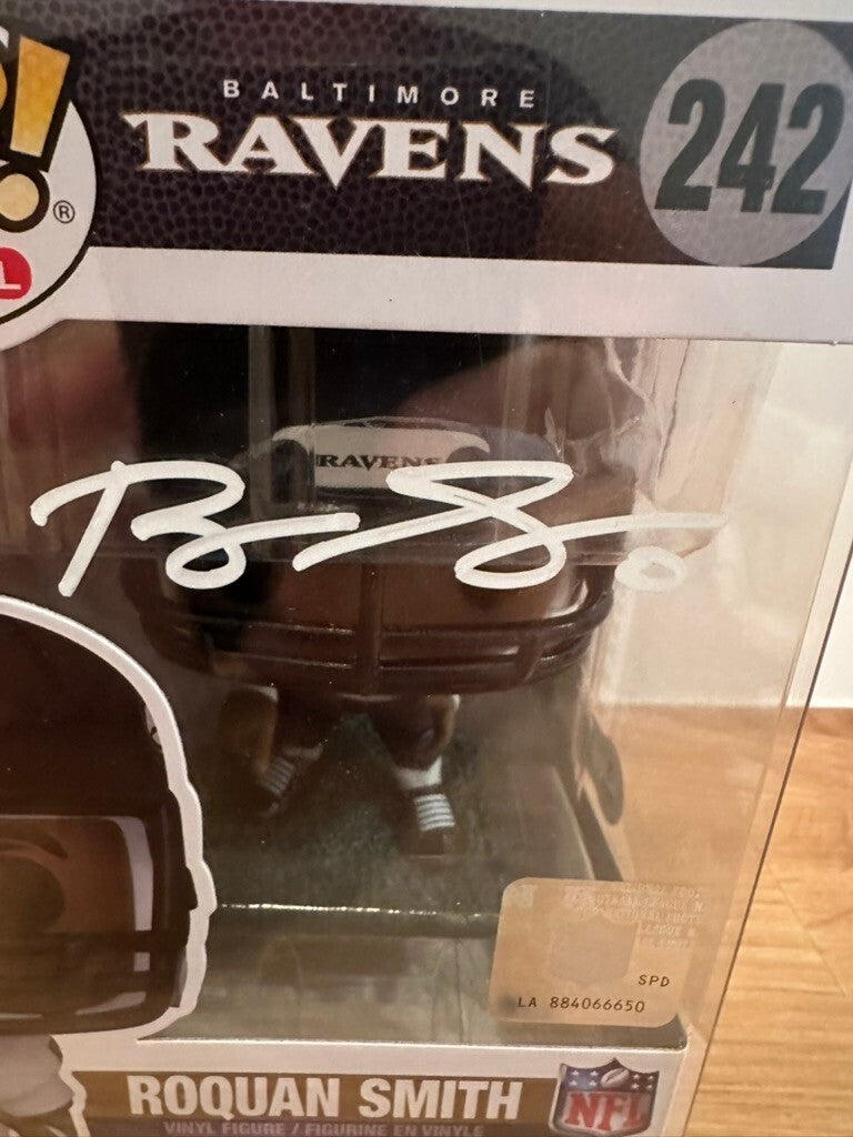 Roquan Smith Signed Funko Pop #242 Baltimore Ravens Beckett Witnessed