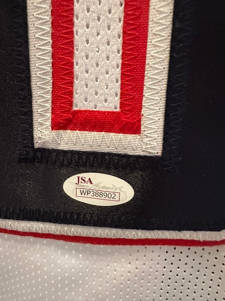 Martellus Bennett Signed Patriots White Custom Jersey #88 JSA COA
