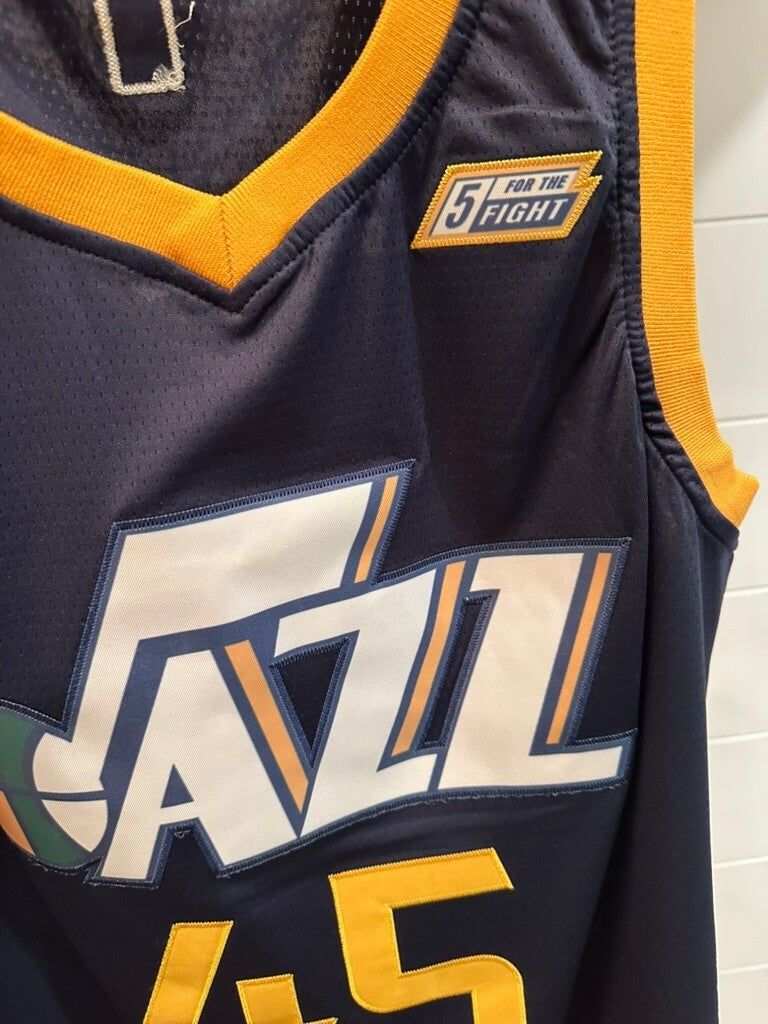 Donovan Mitchell Signed Utah Jazz Navy Jersey #45 Size 52 XL Beckett BAS