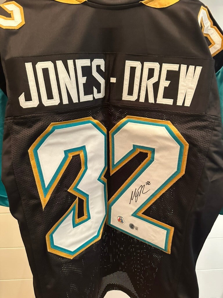 Maurice Jones-Drew Signed Jacksonville Jaguars #32 Jersey Beckett BAS