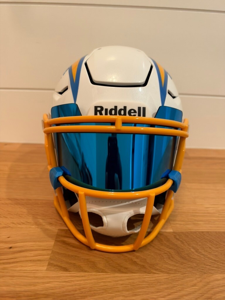 Ladd McConkey Signed Chargers Riddell SpeedFlex MIDI Helmet – Beckett Witnessed