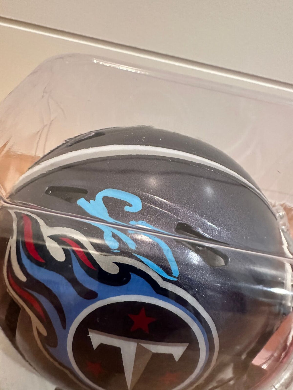 Calvin Ridley Signed Tennessee Titans Riddell Mini Helmet – Beckett Witness COA
