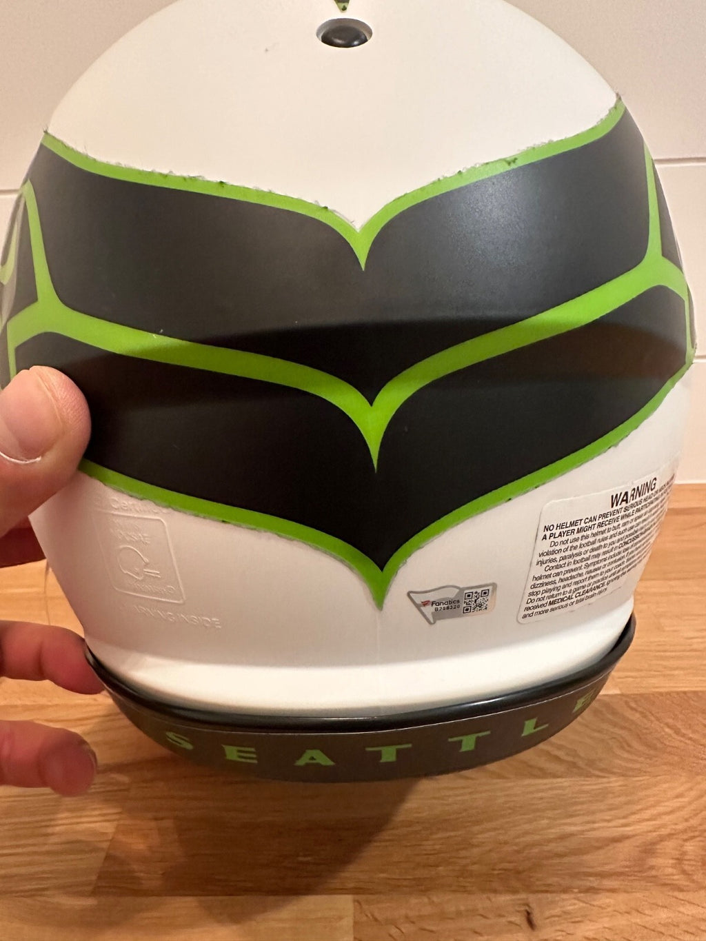 DK Metcalf Signed Seahawks Full-Size Authentic Pro Helmet – Fanatics