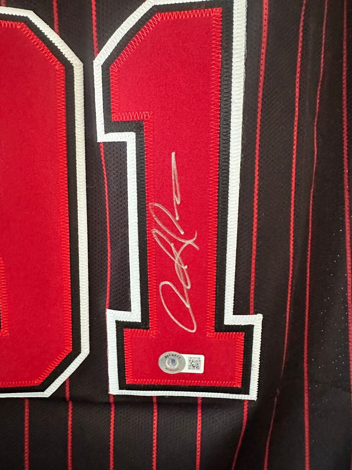 Dennis Rodman Signed Chicago Bulls #91 Jersey – Beckett Witness Certified