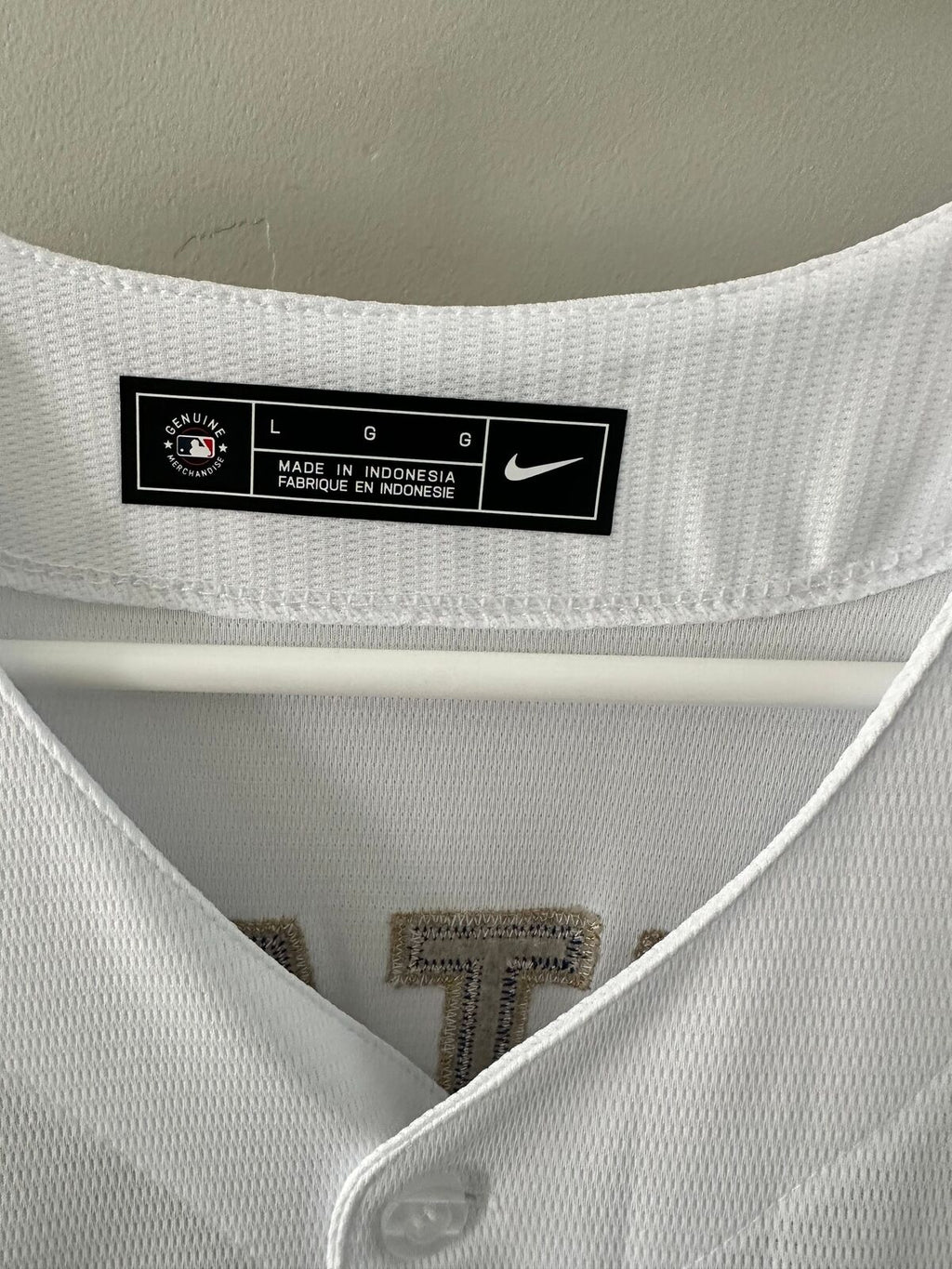 Shohei Ohtani Dodgers 2025 World Series Champions Gold Jersey – Nike Size Large