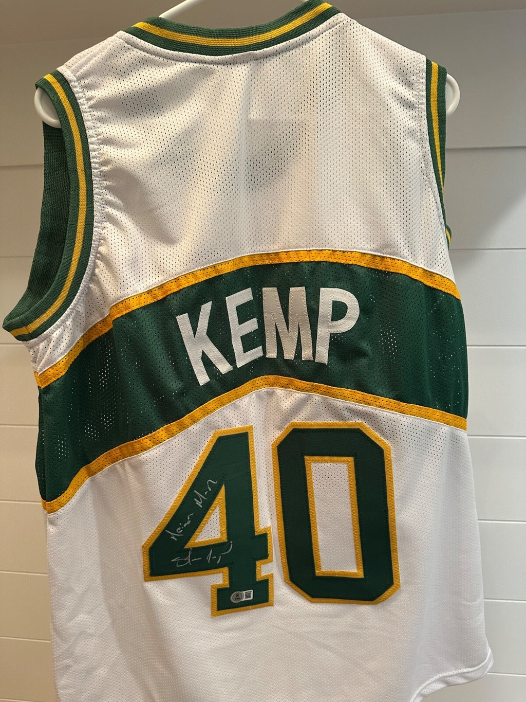 Shawn Kemp Signed Seattle SuperSonics #40 Jersey “Reign Man” – Beckett