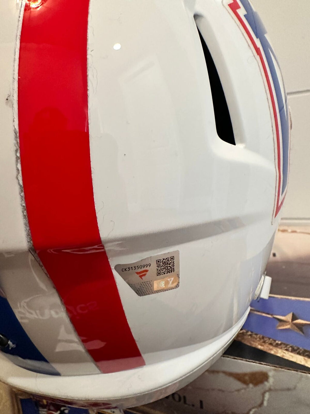 Earl Campbell Signed Houston Oilers Throwback Replica Helmet with visor –