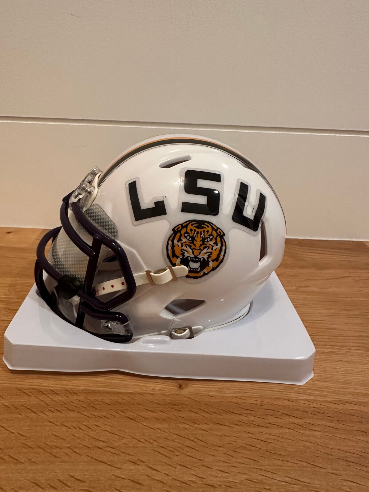 Odell Beckham Jr. Signed LSU Tigers Riddell Mini Helmet – Beckett Witnessed COA