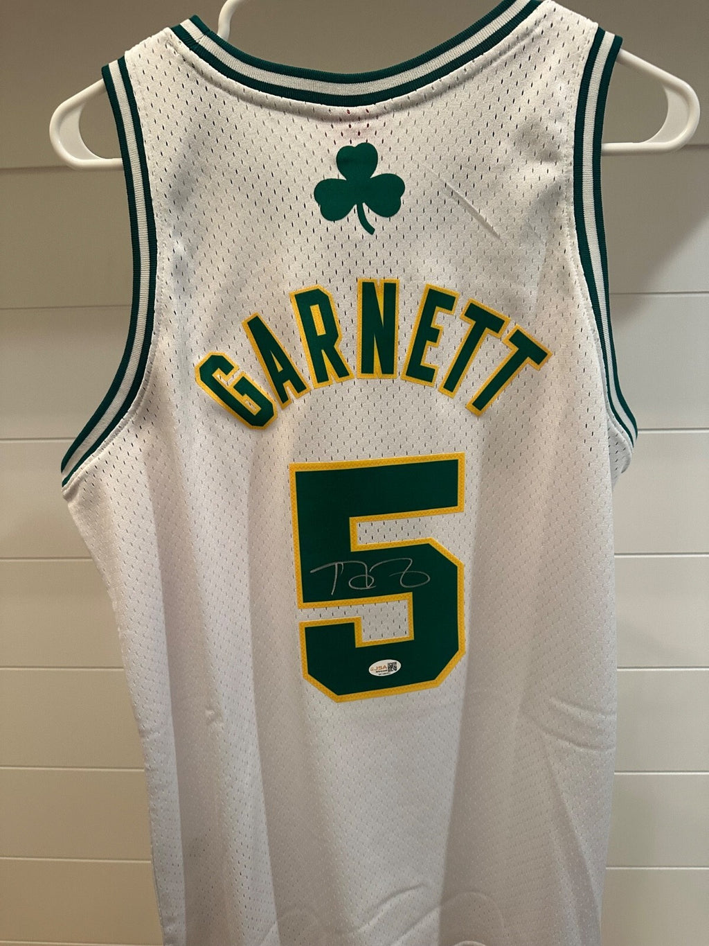 Kevin Garnett Signed Celtics Mitchell & Ness Jersey – JSA Witnessed