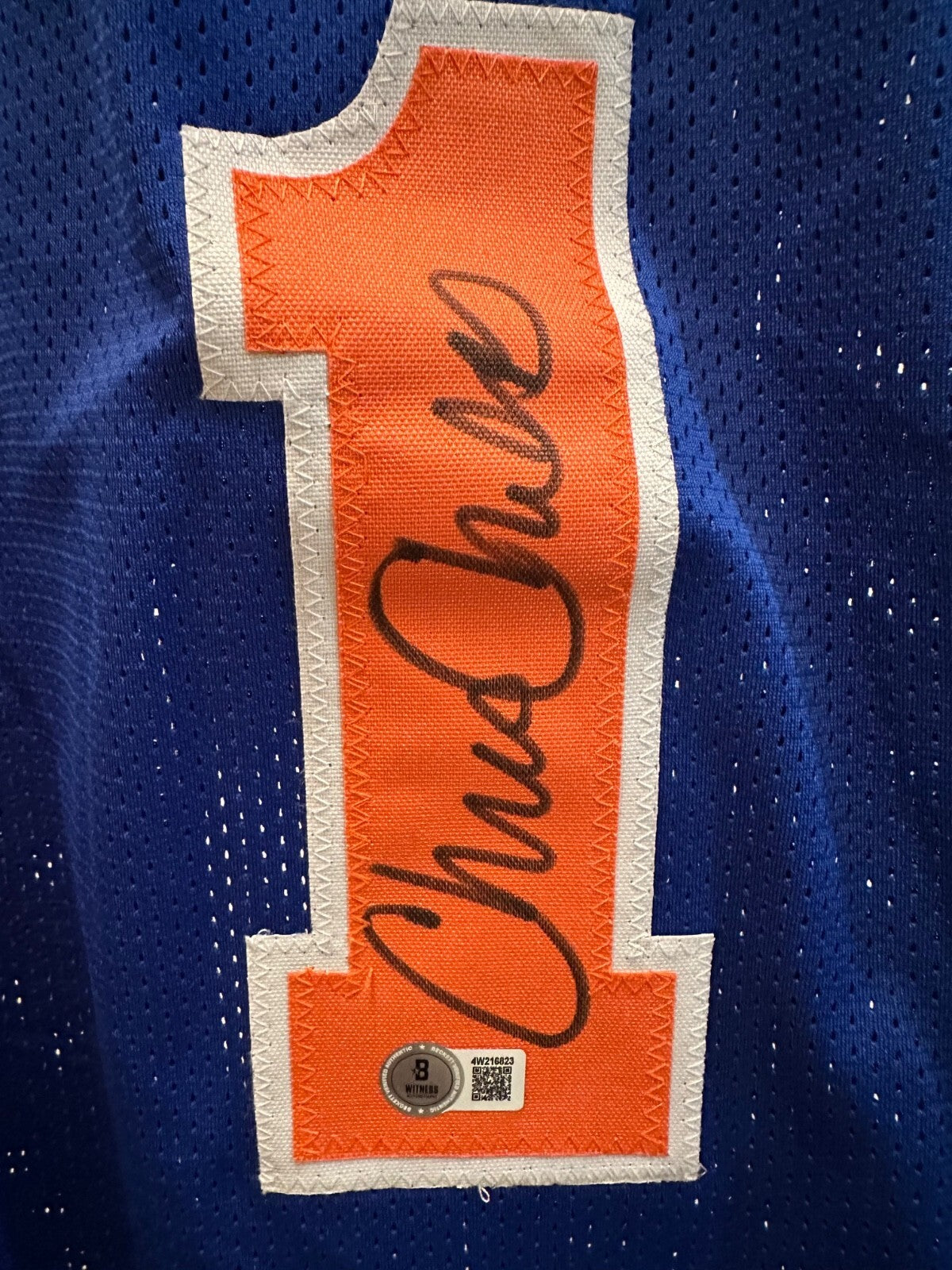 Chris Childs Signed New York Knicks #1 Blue Jersey – Beckett Witnessed