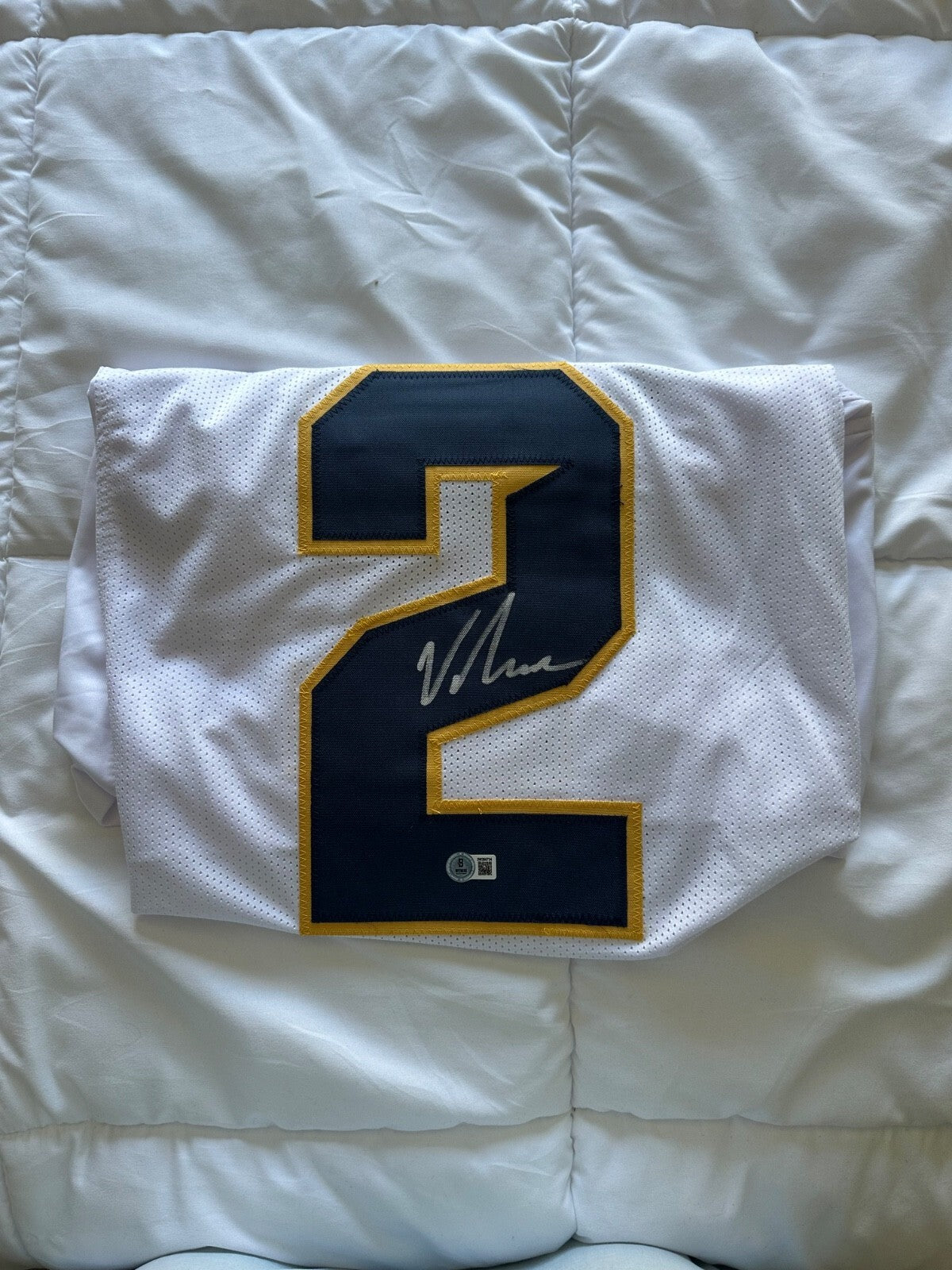 Junior Vandeross III Signed Toledo Rockets Jersey – Beckett Witnessed