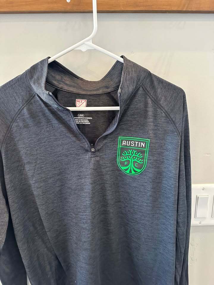 Brand New Sports Apparel Bundle 18 Total — Men’s & Women’s Large