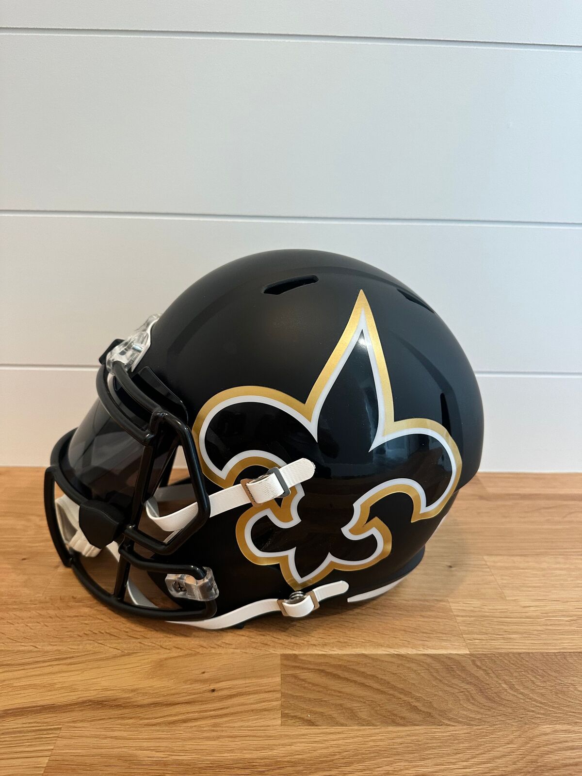 Jarvis Landry Signed New Orleans Saints Eclipse Full Size Helmet – Beckett