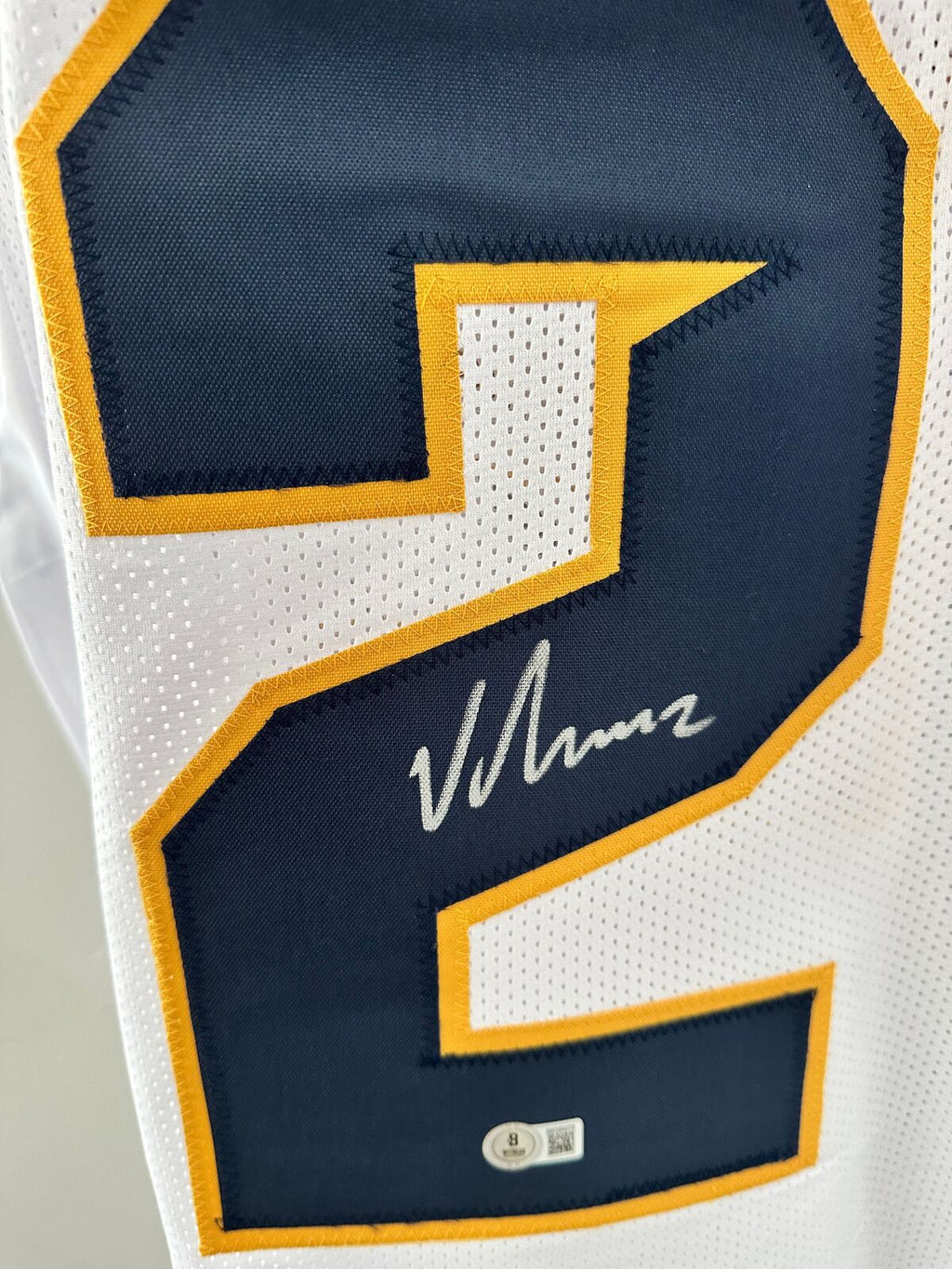 Junior Vandeross III Autographed Toledo Rockets #2 White Football Jersey with BE