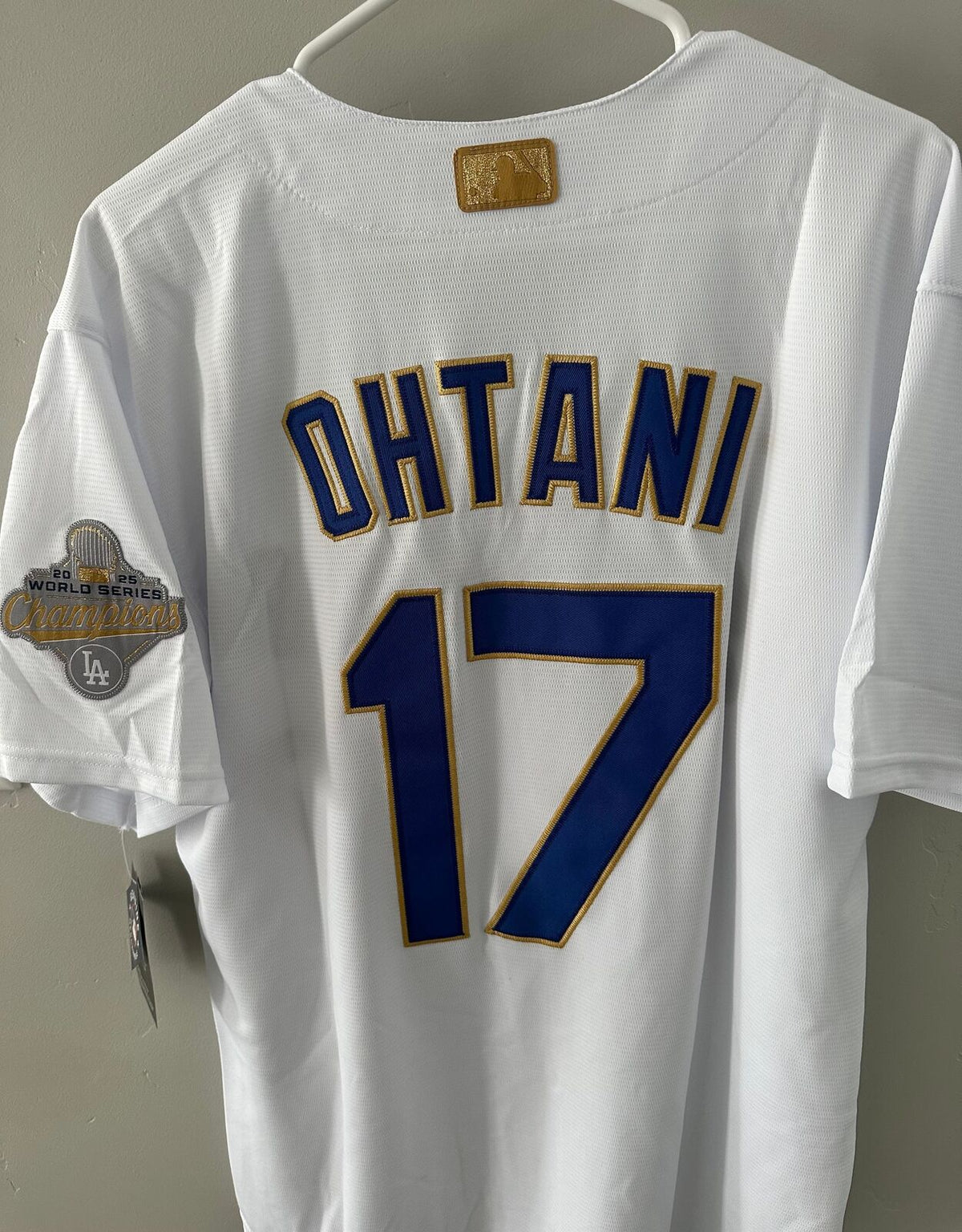 Shohei Ohtani Dodgers 2025 World Series Champions Gold Jersey – Nike Size Large