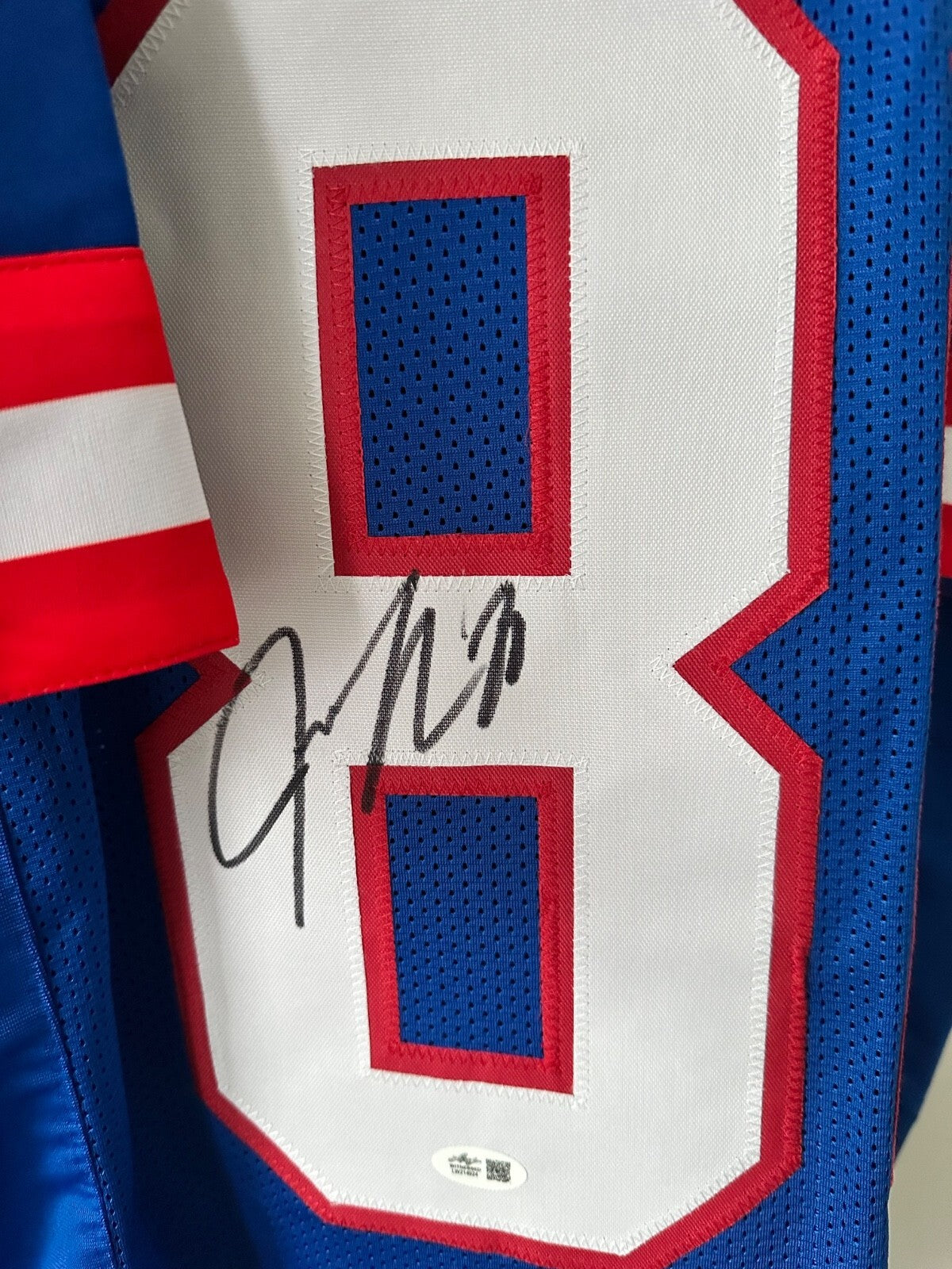 Jeremy Shockey Signed New York Giants Throwback Jersey – Leaf Witnessed COA