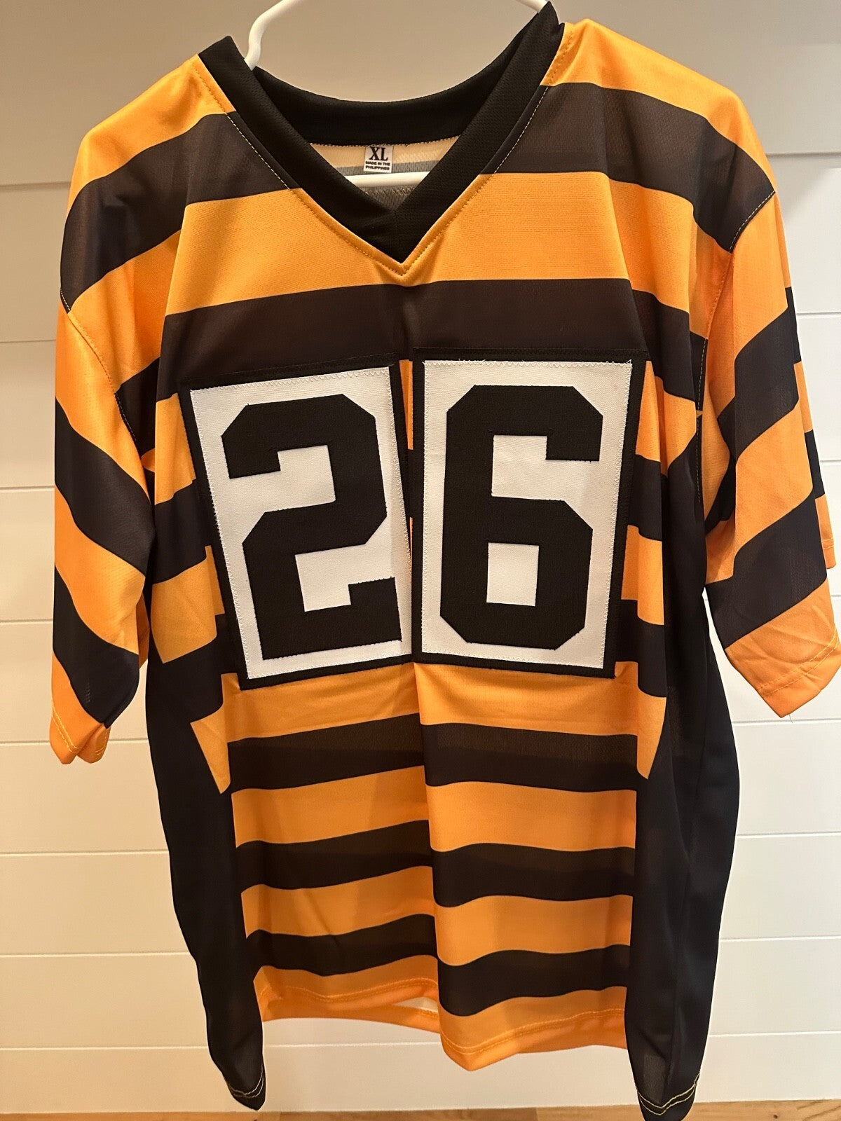Le’Veon Bell Signed Pittsburgh #26 Bumblebee Jersey – Authenticated – XL
