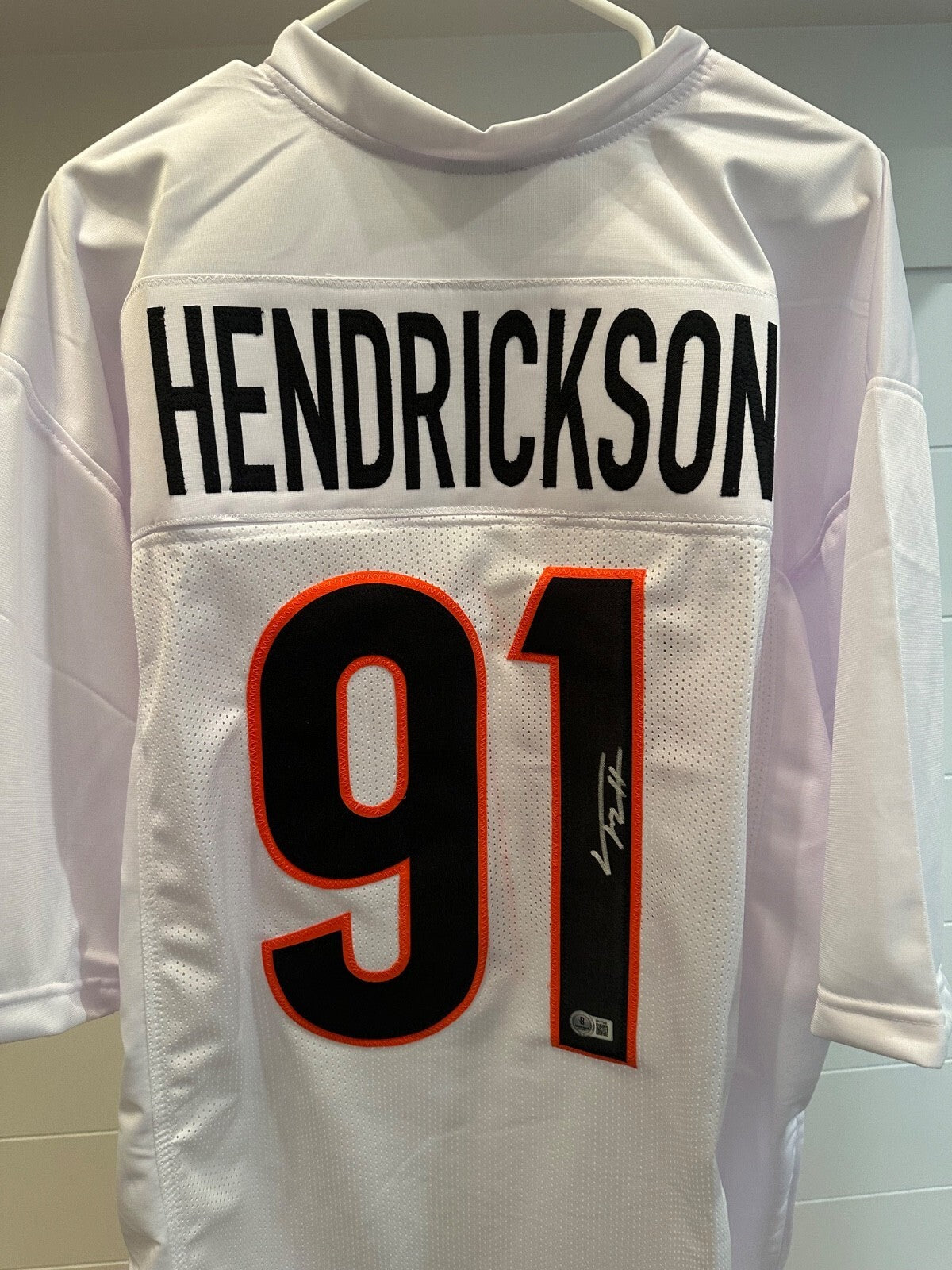 Trey Hendrickson Signed Bengals #91 White Jersey – Beckett COA