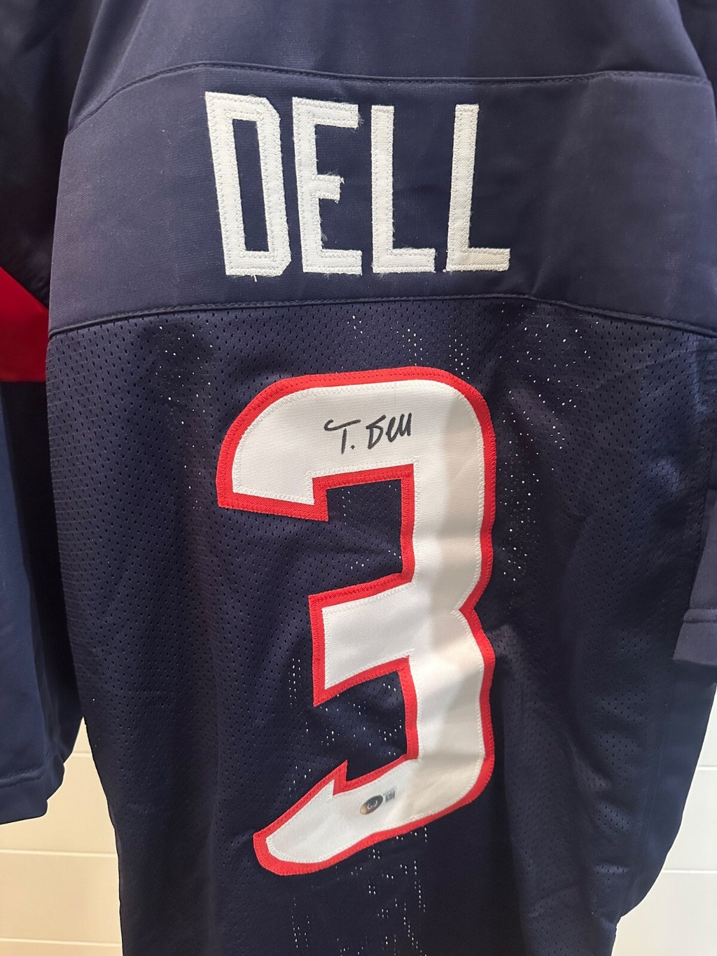Tank Dell Signed Houston Texans #3 Jersey – Beckett Witnessed