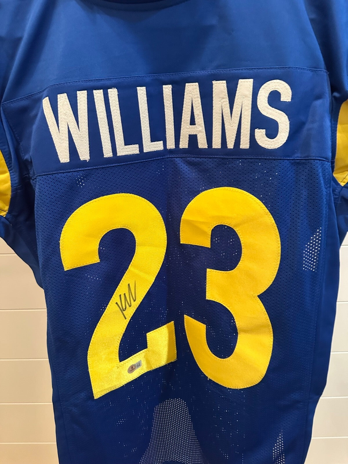 Kyren Williams Signed Los Angeles Rams #23 Jersey – Beckett Authenticated
