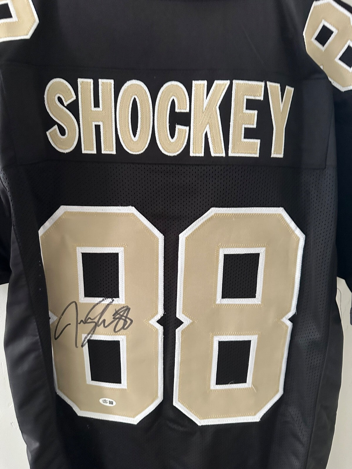 Jeremy Shockey Signed New Orleans Saints Jersey – Leaf Witnessed COA