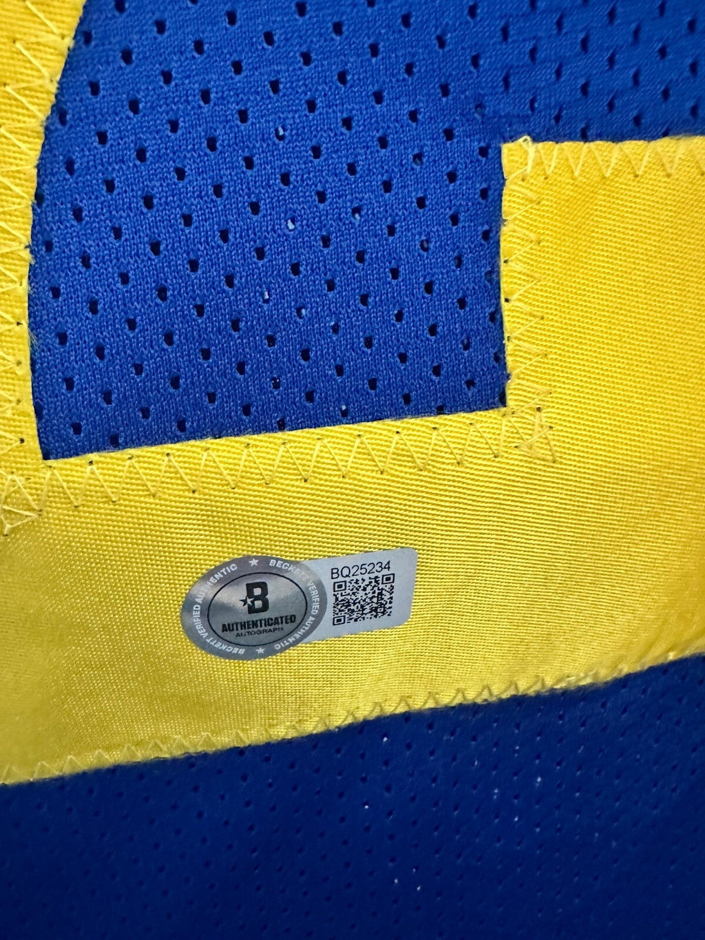 Kyren Williams Signed Rams Jersey with game cut sleeves – Beckett Authenticated