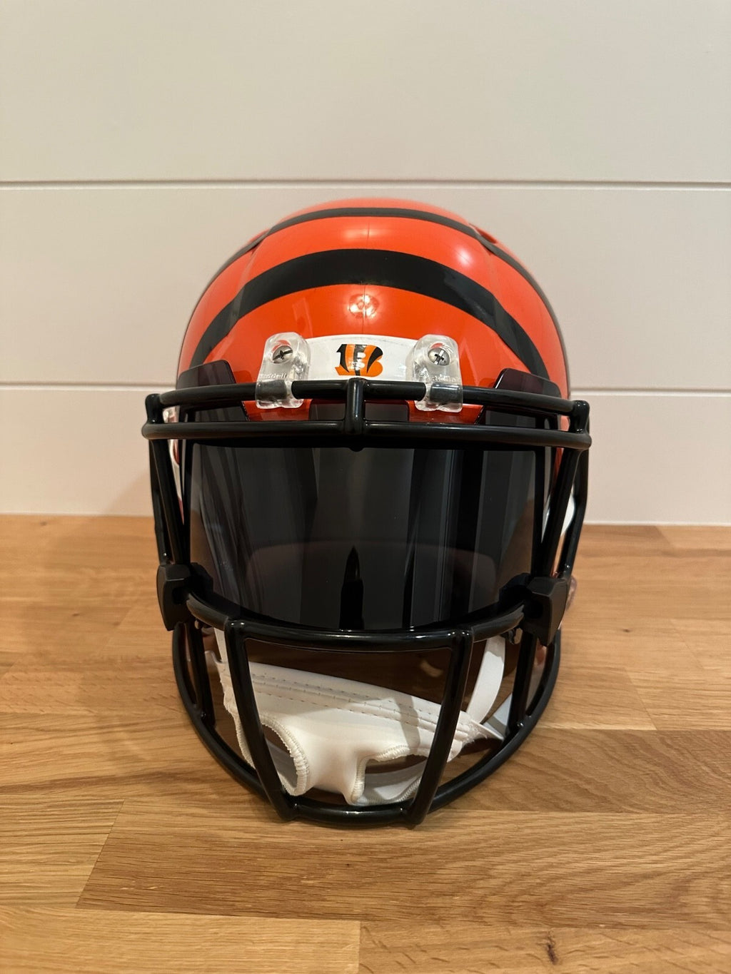Chase Brown Signed Bengals Full-Size Riddell Replica Helmet – Fanatics COA