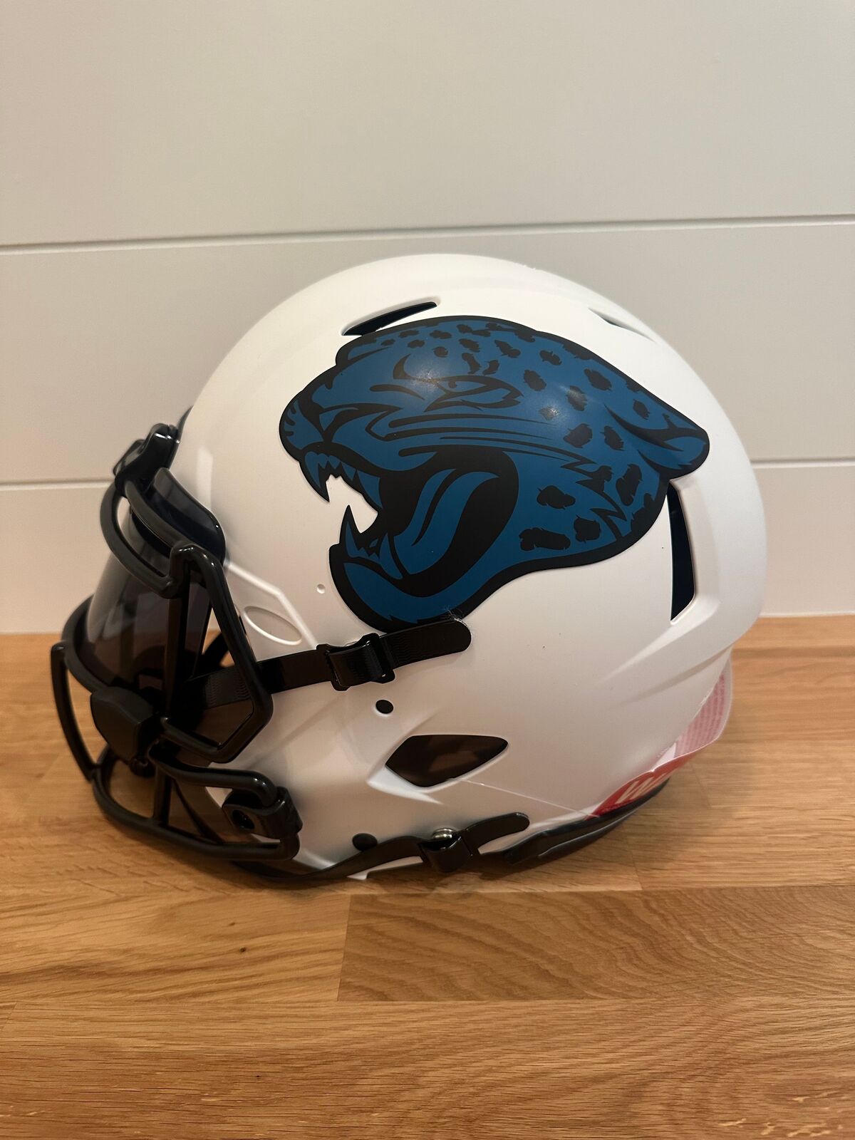 James Robinson Signed Jacksonville Jaguars Authentic Full-Size Helmet – Beckett