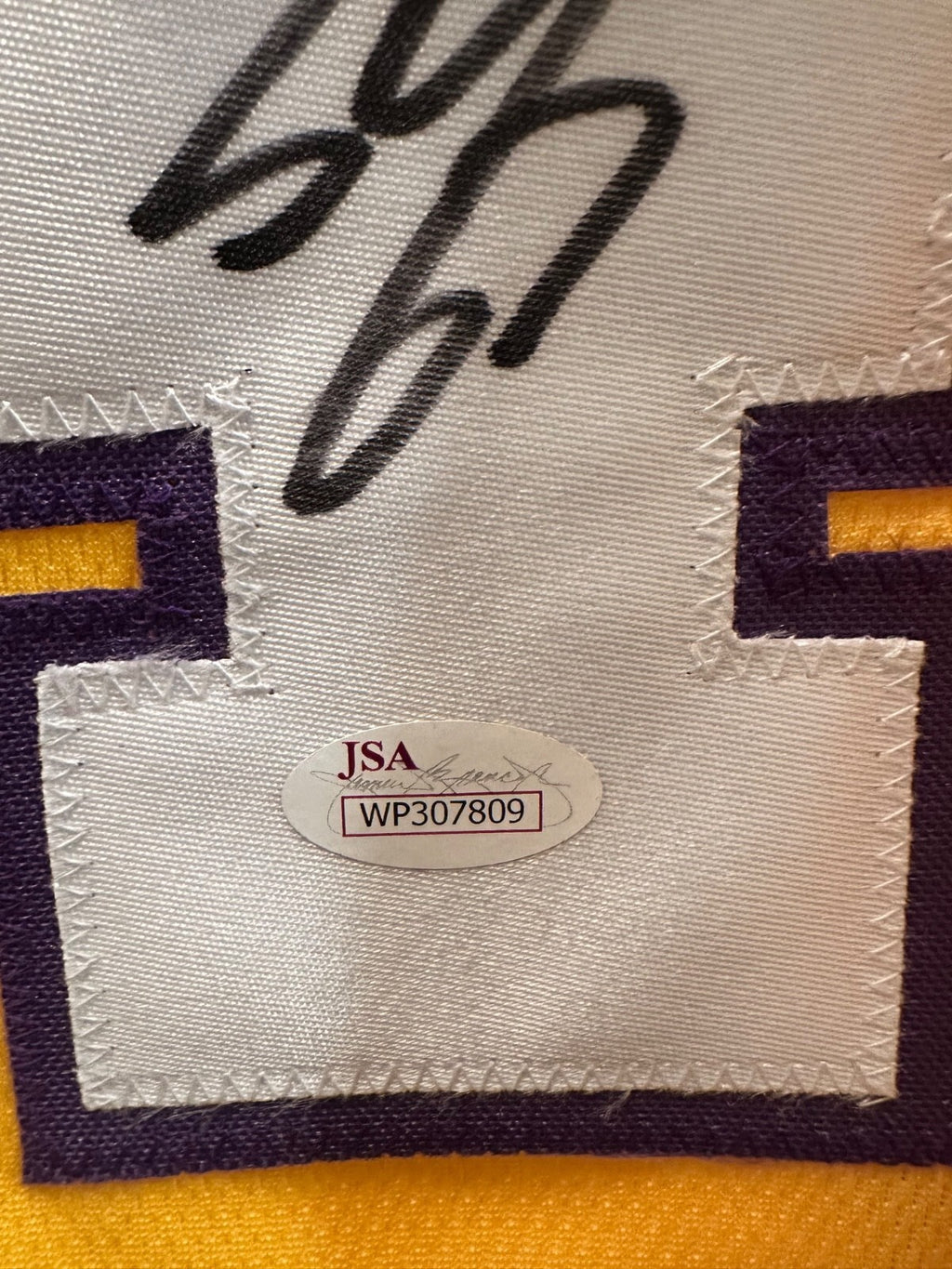 Shaquille O’Neal Signed Lakers #34 Gold Jersey – JSA Witnessed COA