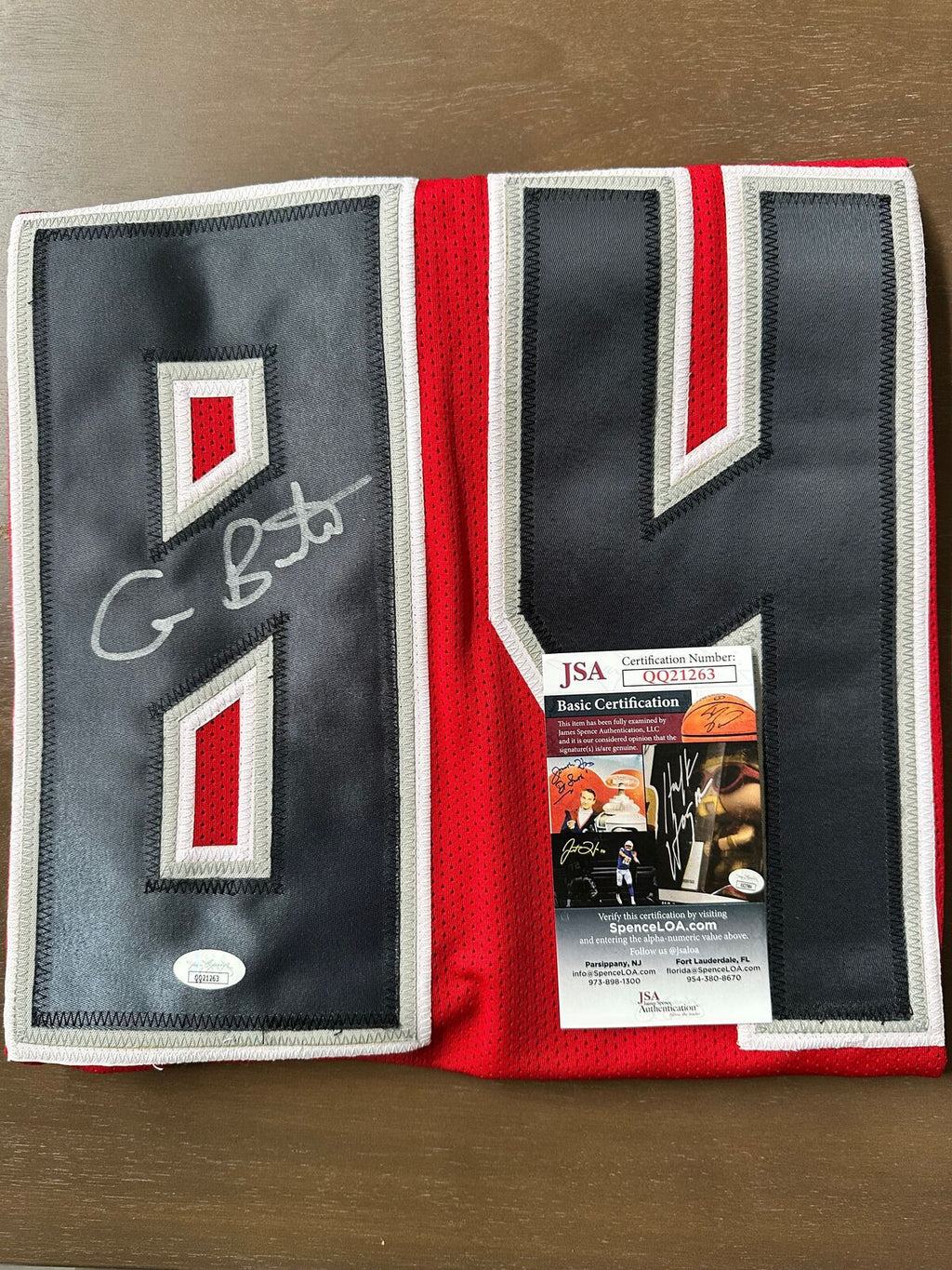Cameron Brate Signed #84 Jersey – JSA Authenticated