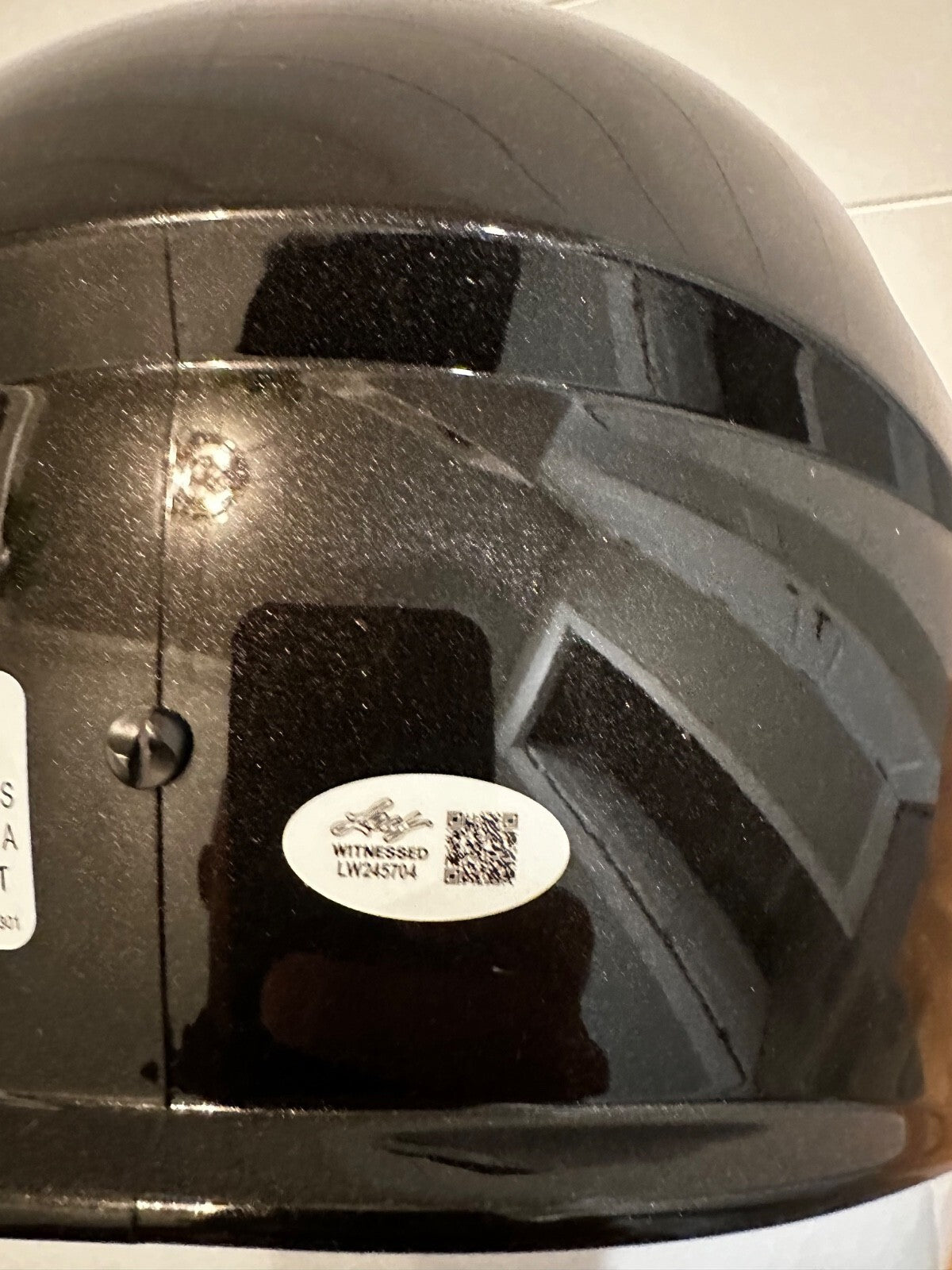 LeGarrette Blount Signed Eagles Black Full-Size Helmet – Leaf Witnessed
