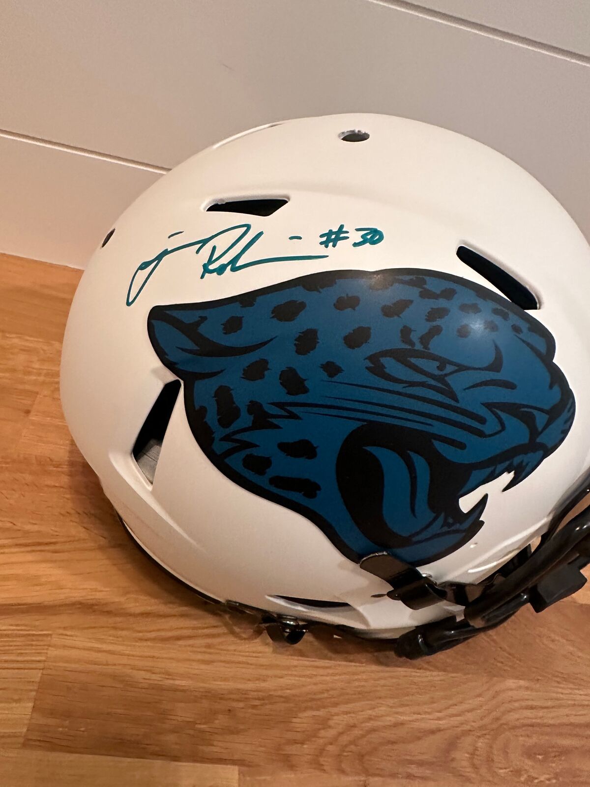 James Robinson Signed Jacksonville Jaguars Authentic Full-Size Helmet – Beckett