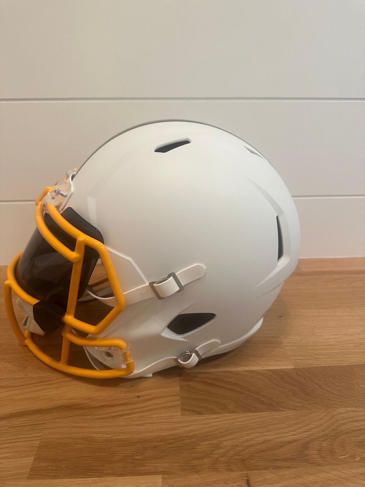 JuJu Smith-Schuster Signed Pittsburgh Steelers Full-Size  Riddell Replica Helmet