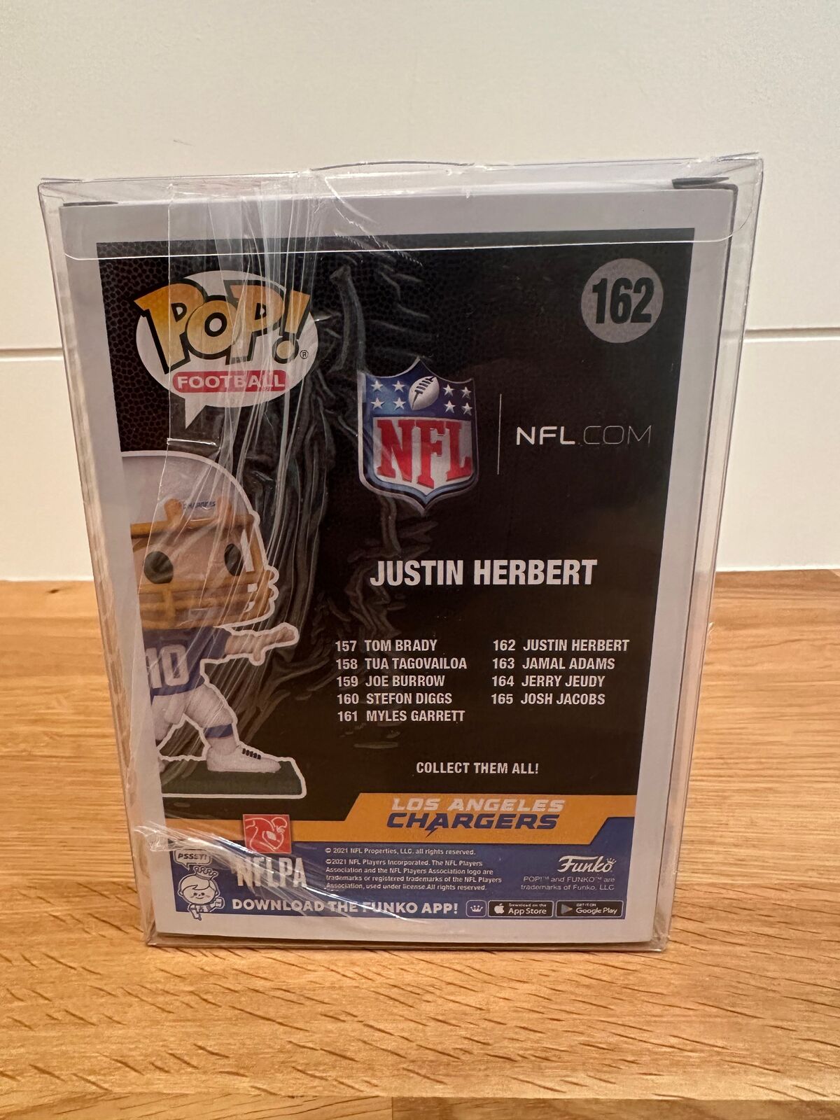 Justin Herbert Funko Pop! Football #162 – Los Angeles Chargers – In Protector