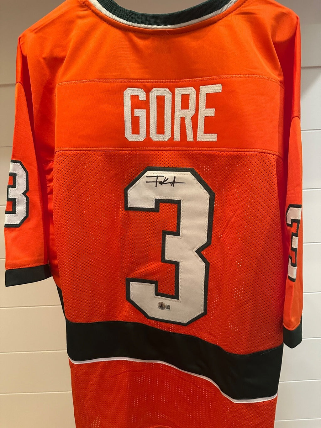Frank Gore Signed Miami Hurricanes Orange Jersey – Beckett Witnessed