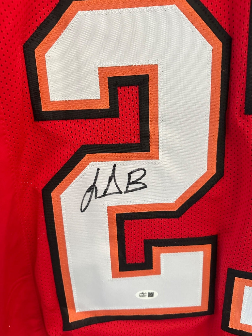 LeGarrette Blount Signed Buccaneers Custom Jersey #27 — Leaf Witnessed COA