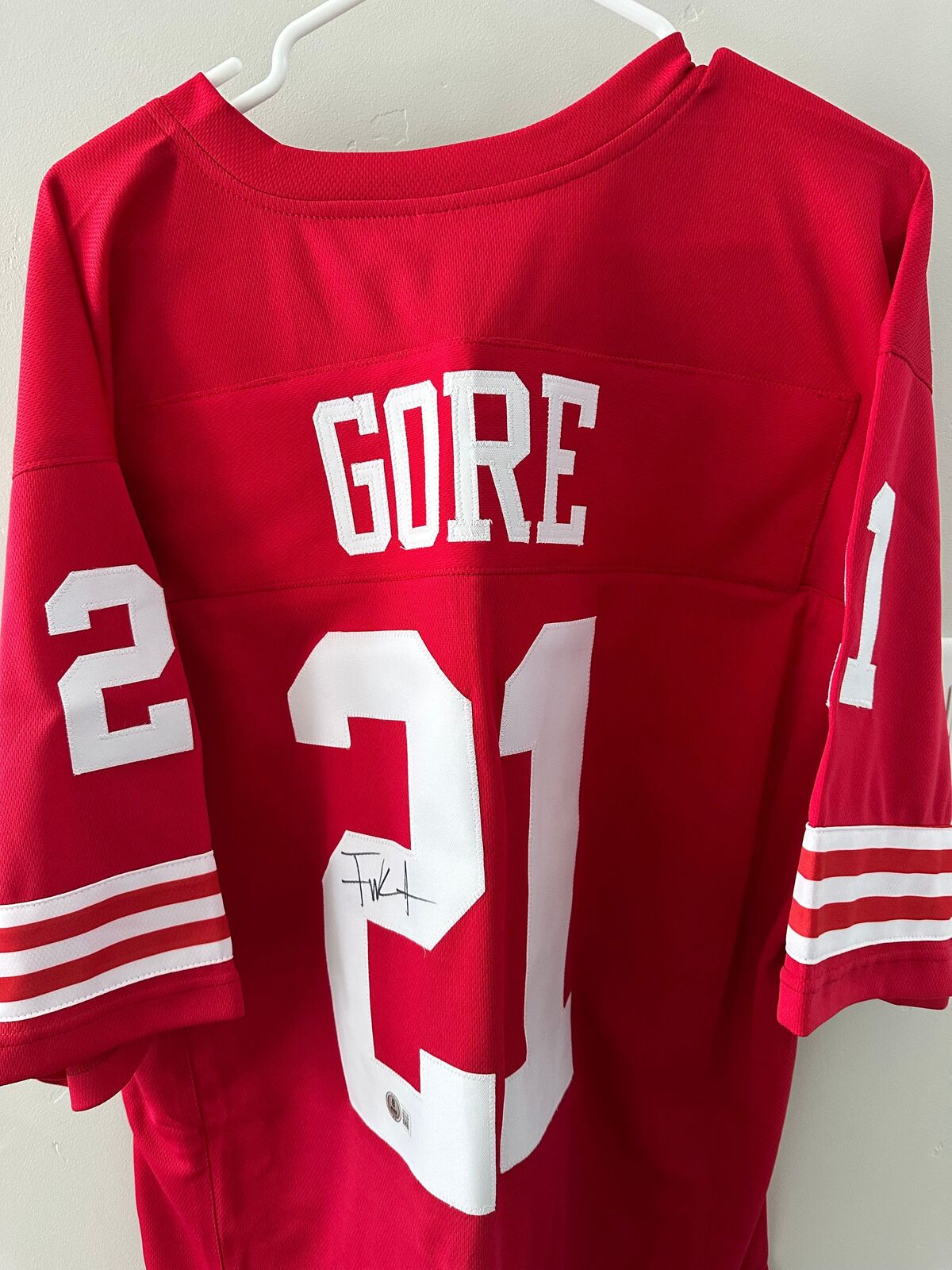 Frank Gore Signed 49ers Jersey #21 – Beckett Witness Authenticated